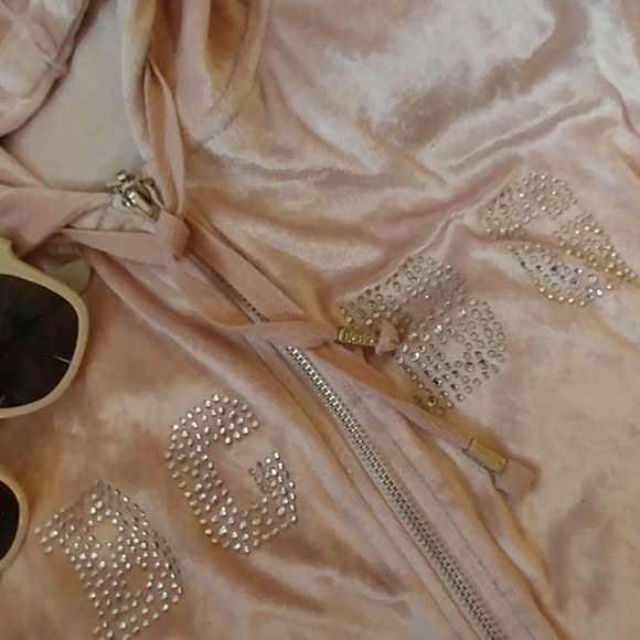 Gorgeous Silver Pink Velvet Hoodie - Picture 4 of 5